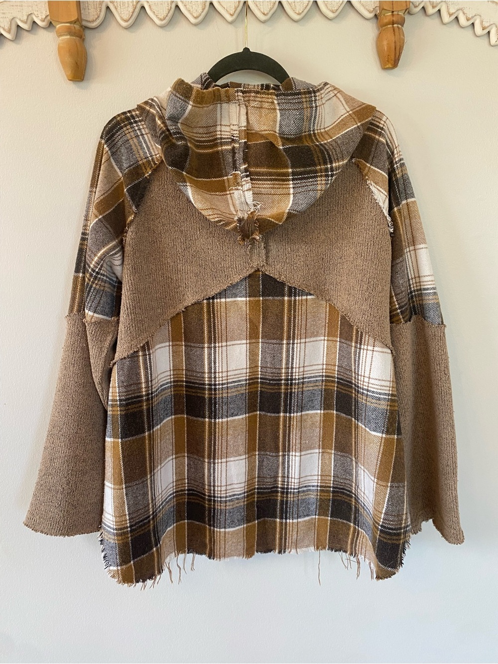 POL COOL WEATHER INCLINED PLAID HOODIE IN MOCHA - cabincore - fall - size medium - Picture 11 of 11
